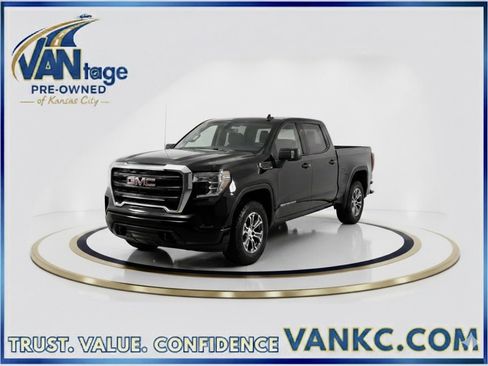 Used 2020 GMC Sierra 1500 4x4 Crew Cab w/ Sierra Value Package image 2
