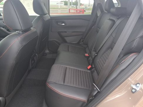 New 2026 Nissan Rogue SV AWD/4WD image 29