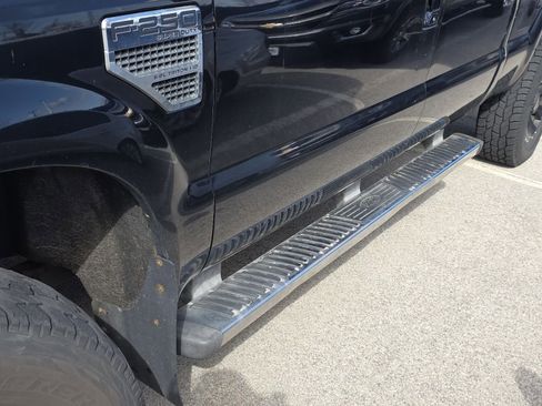 Used 2009 Ford F250 4x4 Crew Cab Super Duty image 8