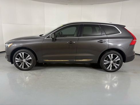 Used 2022 Volvo XC60 B5 Inscription w/ Advanced Package image 5