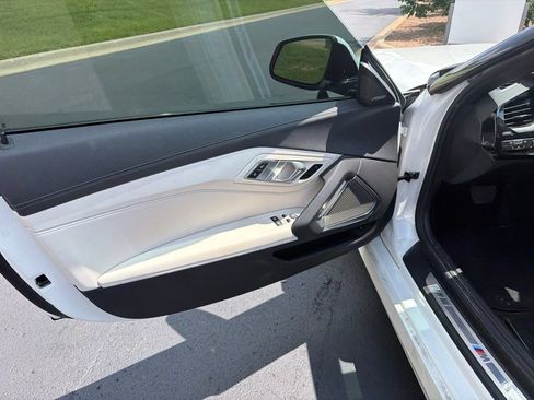 Used 2023 BMW Z4 sDrive30i w/ Premium Package RWD image 3