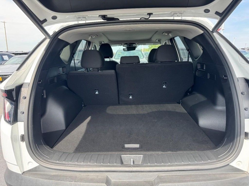Certified 2022 Hyundai Tucson SEL AWD/4WD image 6
