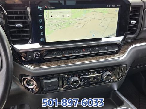 Used 2022 Chevrolet Silverado 1500 RST AWD/4WD image 17