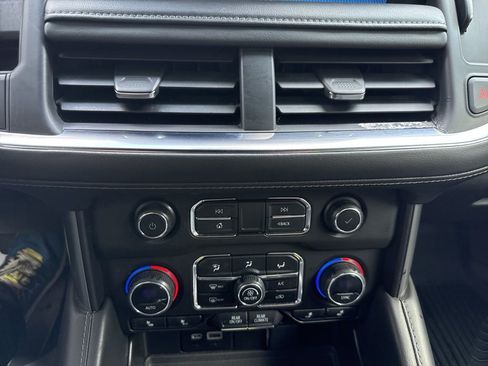 Used 2023 Chevrolet Tahoe LT w/ Luxury Package image 27