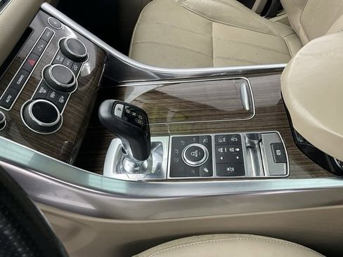 Used 2015 Land Rover Range Rover Sport Supercharged image 20