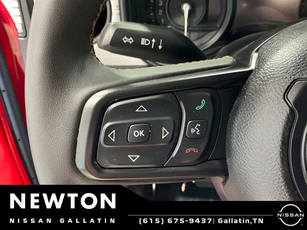 Used 2024 Jeep Wrangler Unlimited AWD/4WD image 38