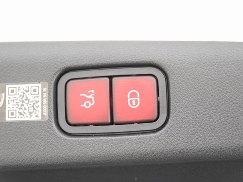 Certified 2026 Mercedes-Benz E 350 Sedan image 32