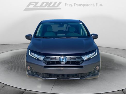 Certified 2026 Honda Odyssey EX-L image 3
