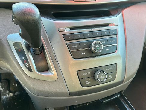 Used 2016 Honda Odyssey LX image 28