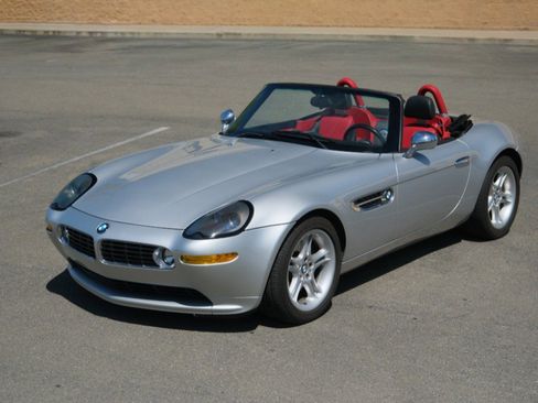 Used 2002 BMW Z8 image 2