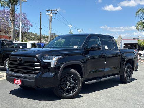 New 2026 Toyota Tundra SR5 image 2