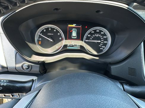 Used 2023 Subaru Forester Limited image 21