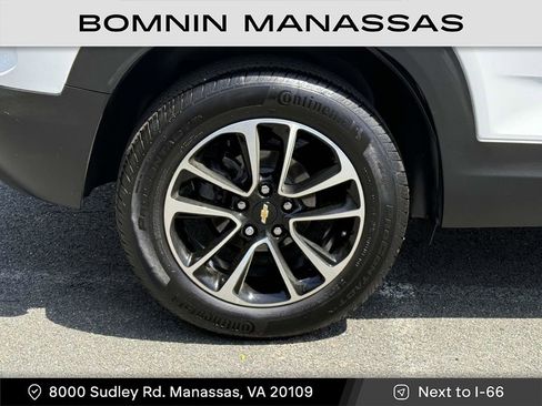 Used 2024 Chevrolet TrailBlazer LT w/ Driver Confidence Package image 7