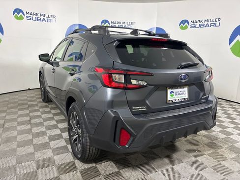 Used 2024 Subaru Crosstrek 2.0i Premium image 4