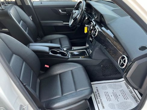Used 2015 Mercedes-Benz GLK 350 4MATIC image 21