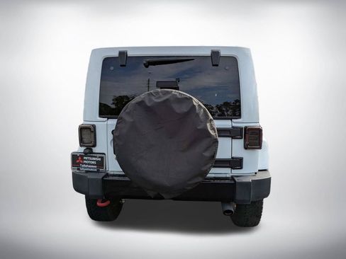Used 2014 Jeep Wrangler Unlimited Sahara AWD/4WD image 5