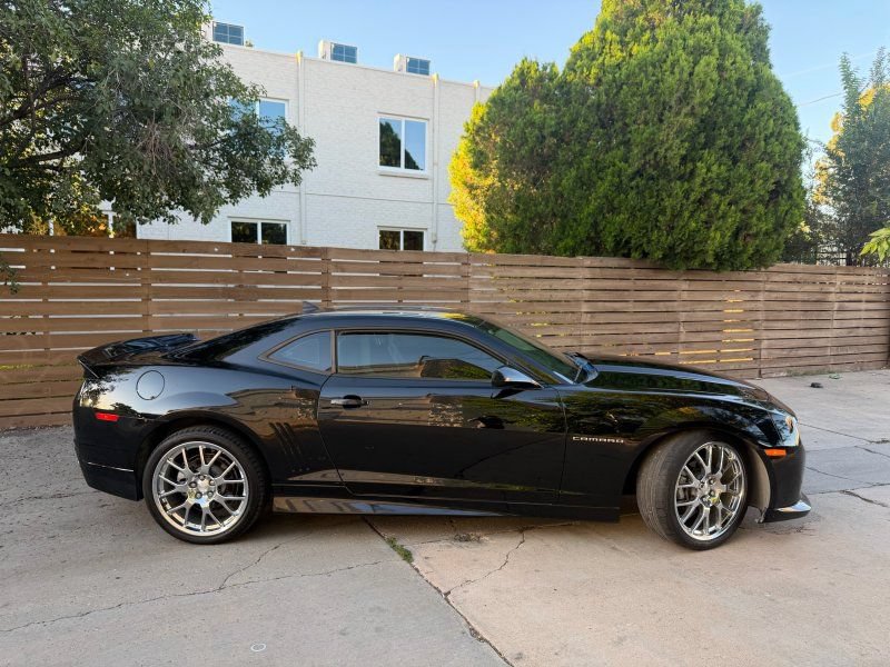 Used 2013 Chevrolet Camaro LS RWD image 3