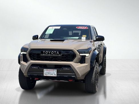Certified 2025 Toyota Tacoma TRD Pro AWD/4WD image 13
