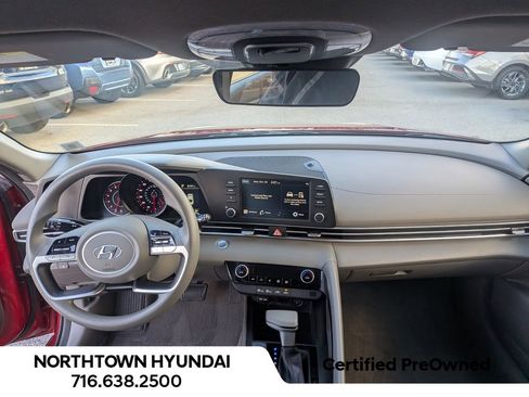 Certified 2023 Hyundai Elantra SEL image 8