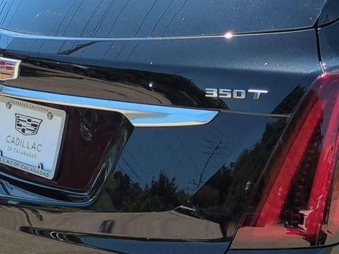 New 2026 Cadillac XT5 Luxury AWD/4WD image 17