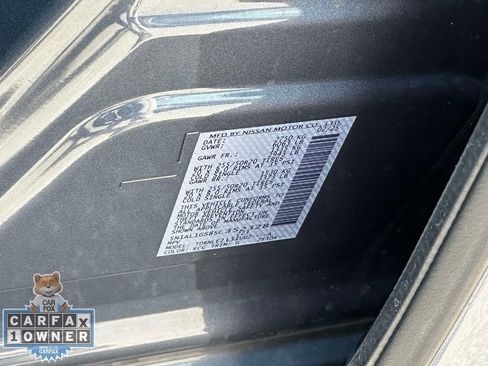 Used 2025 INFINITI QX60 Sensory w/ Cargo Package AWD/4WD image 23