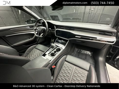 Used 2025 Audi RS 6 performance w/ Black Optic Package AWD/4WD image 20