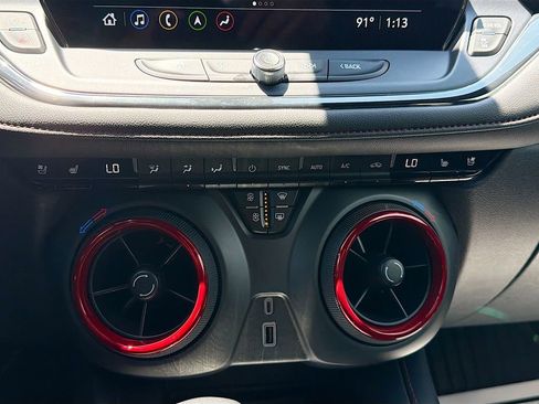 Used 2023 Chevrolet Blazer RS w/ Enhanced Convenience Package FWD image 33