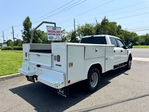 Used 2021 Ford F350 XL w/ Power Equipment Group AWD/4WD image 5