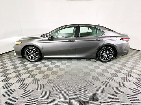 Used 2024 Toyota Camry XLE w/ Cold Weather Package image 6