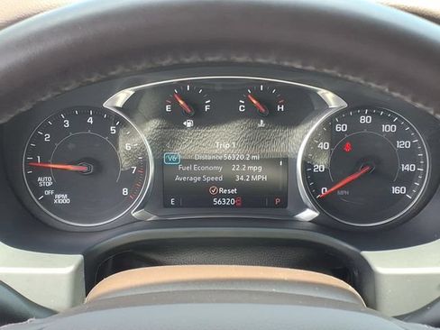 Used 2023 GMC Acadia SLT w/ Preferred Package FWD image 18