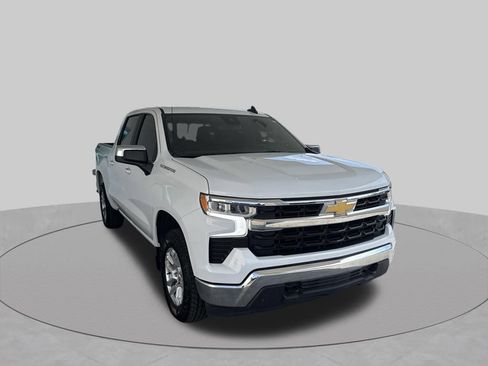 Used 2023 Chevrolet Silverado 1500 LT AWD/4WD image 13