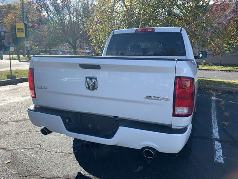 Used 2017 RAM 1500 Express w/ Express Value Package image 16