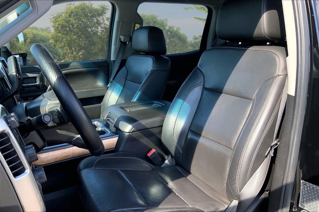 Used 2018 Chevrolet Silverado 3500 LTZ w/ Duramax Plus Package AWD/4WD image 21
