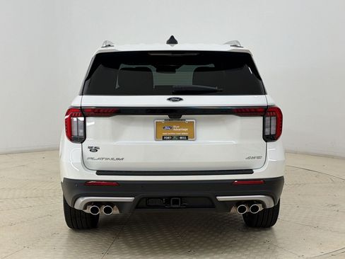 Certified 2025 Ford Explorer Platinum w/ Ultimate Package AWD/4WD image 10