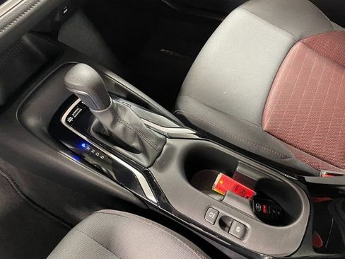 Used 2024 Toyota Corolla SE image 16