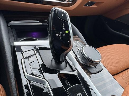 Certified 2023 BMW 530i xDrive w/ Premium Package image 14