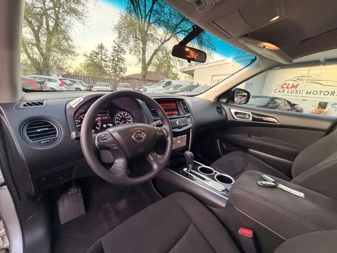 Used 2014 Nissan Pathfinder S FWD image 8