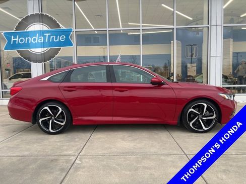 Certified 2018 Honda Accord Sport image 2