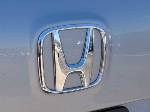 Used 2018 Honda Pilot EX-L image 12