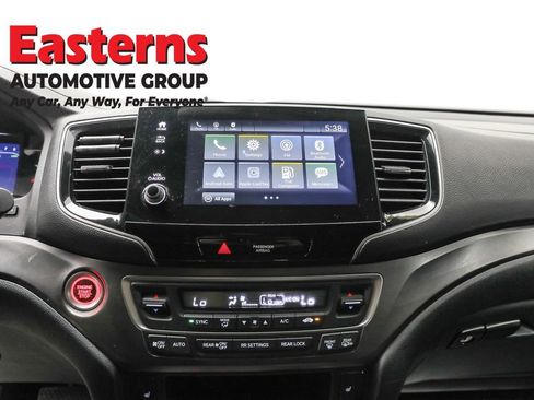 Used 2022 Honda Pilot Sport image 12