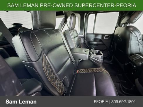 Used 2021 Jeep Wrangler Unlimited Sahara AWD/4WD image 26