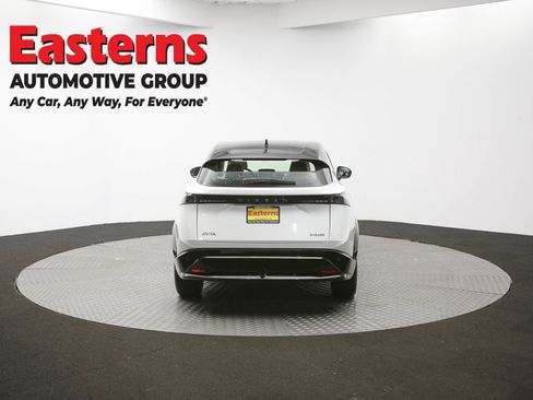 Used 2023 Nissan Ariya FWD image 36