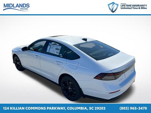 New 2025 Honda Accord SE image 5