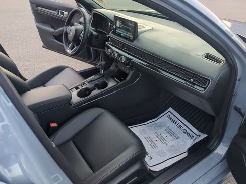 Used 2024 Honda Civic Sport Touring image 16