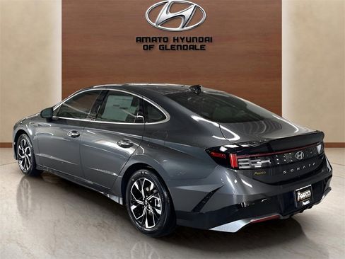 Used 2025 Hyundai Sonata SEL image 4