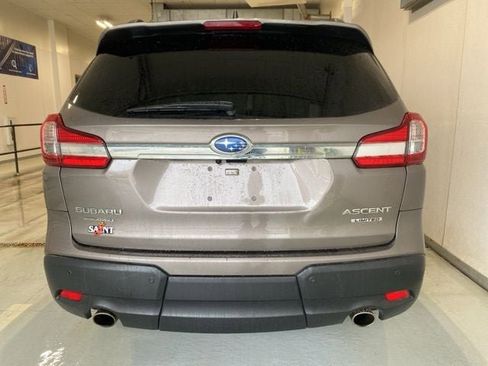 Used 2022 Subaru Ascent Limited w/ Technology Package image 6