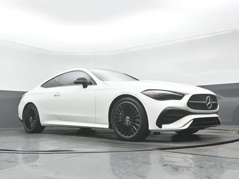 Used 2024 Mercedes-Benz CLE 450 4MATIC Coupe image 28