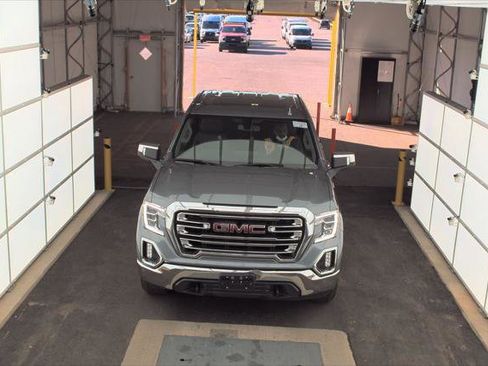 Used 2021 GMC Sierra 1500 SLT w/ SLT Premium Package image 8