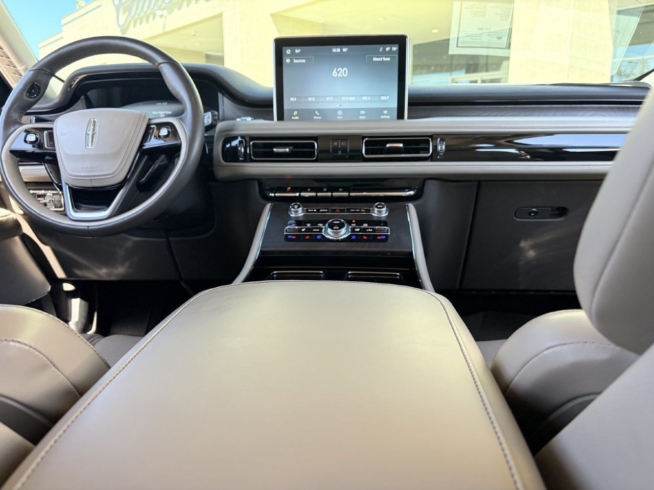 Used 2020 Lincoln Aviator Reserve w/ Equipment Group 202A AWD/4WD image 15