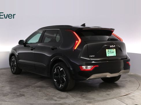 Used 2024 Kia Niro Wind w/ Wind Preserve Package FWD image 17